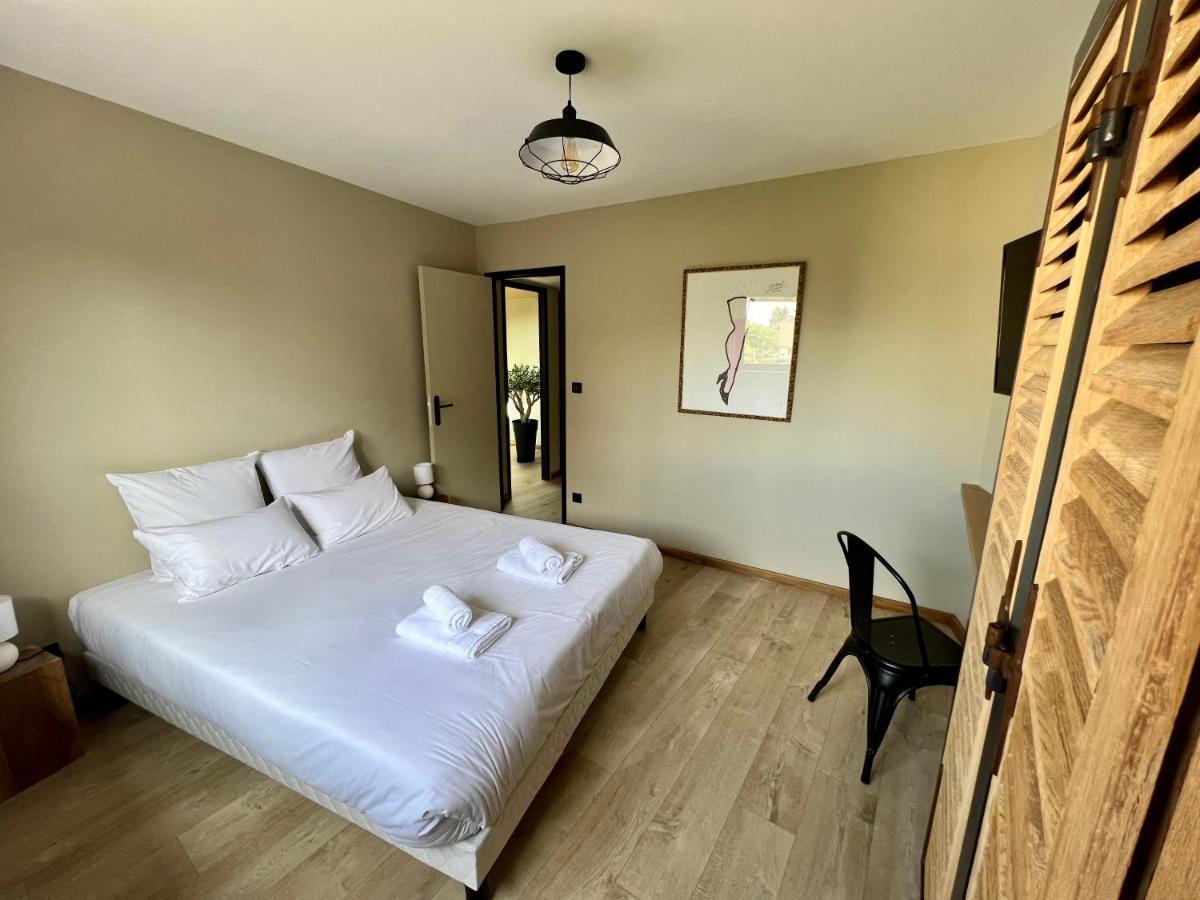 Le Loft Manhattan, En Centre Ville, Proche Sainte Bernadette Avec Parking, Primo C0Nciergerie 讷韦尔 外观 照片